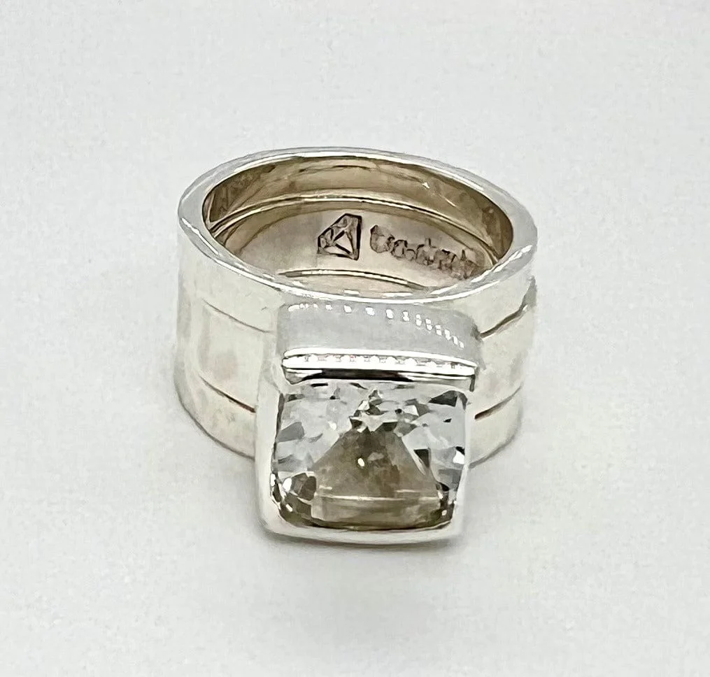 WHITE TOPAZ TRILOGY RING - Image 10